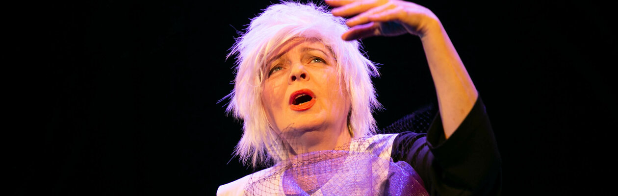 Счастливые дни