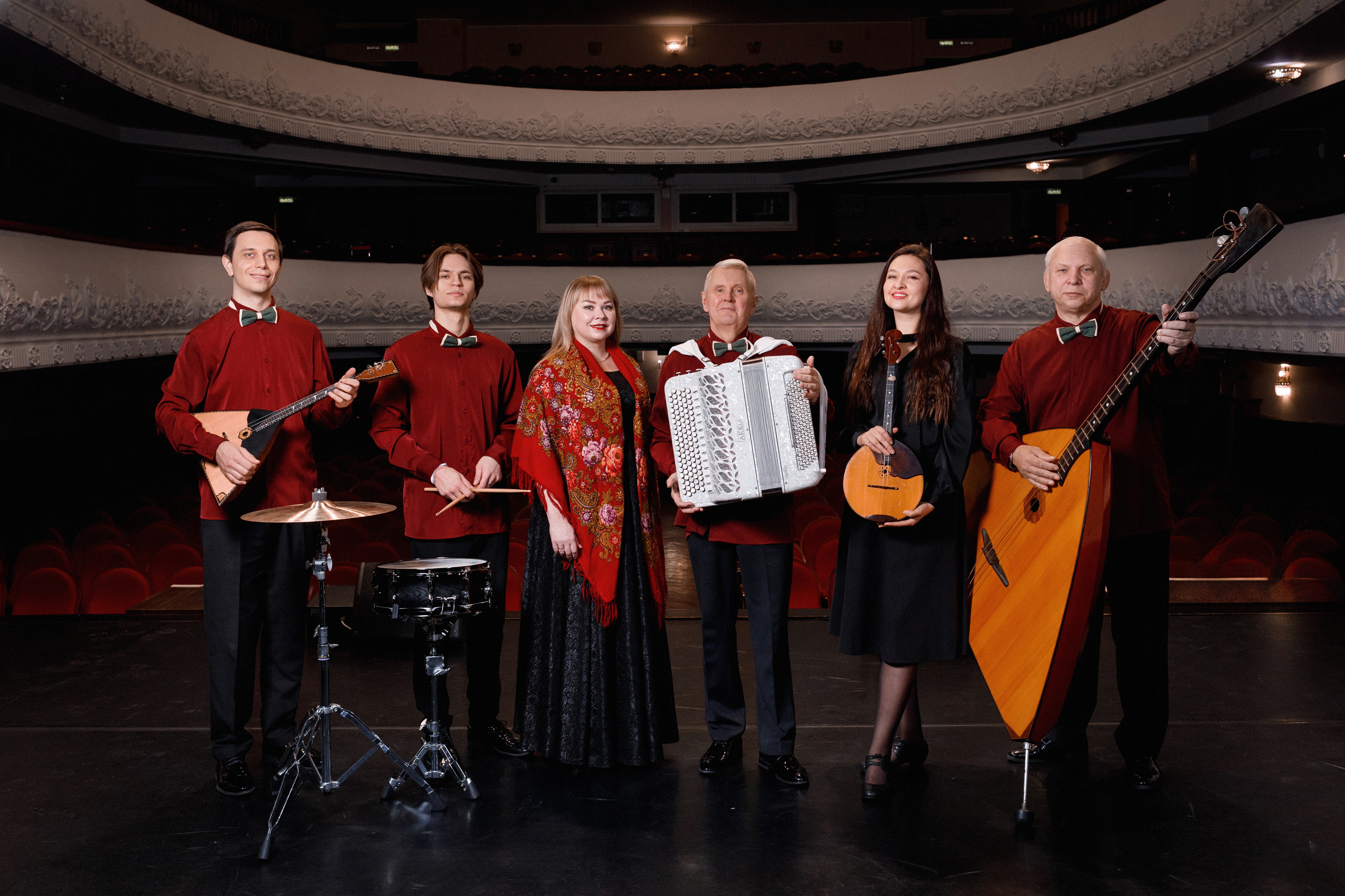 Афиша: Стояли как солдаты, города-герои в Владивостоке 10 мая 2026