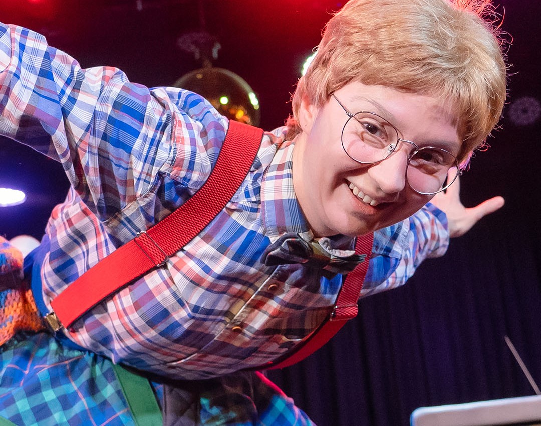 

Билеты на Смешной человечек на крыше живёт (Красная мельница)