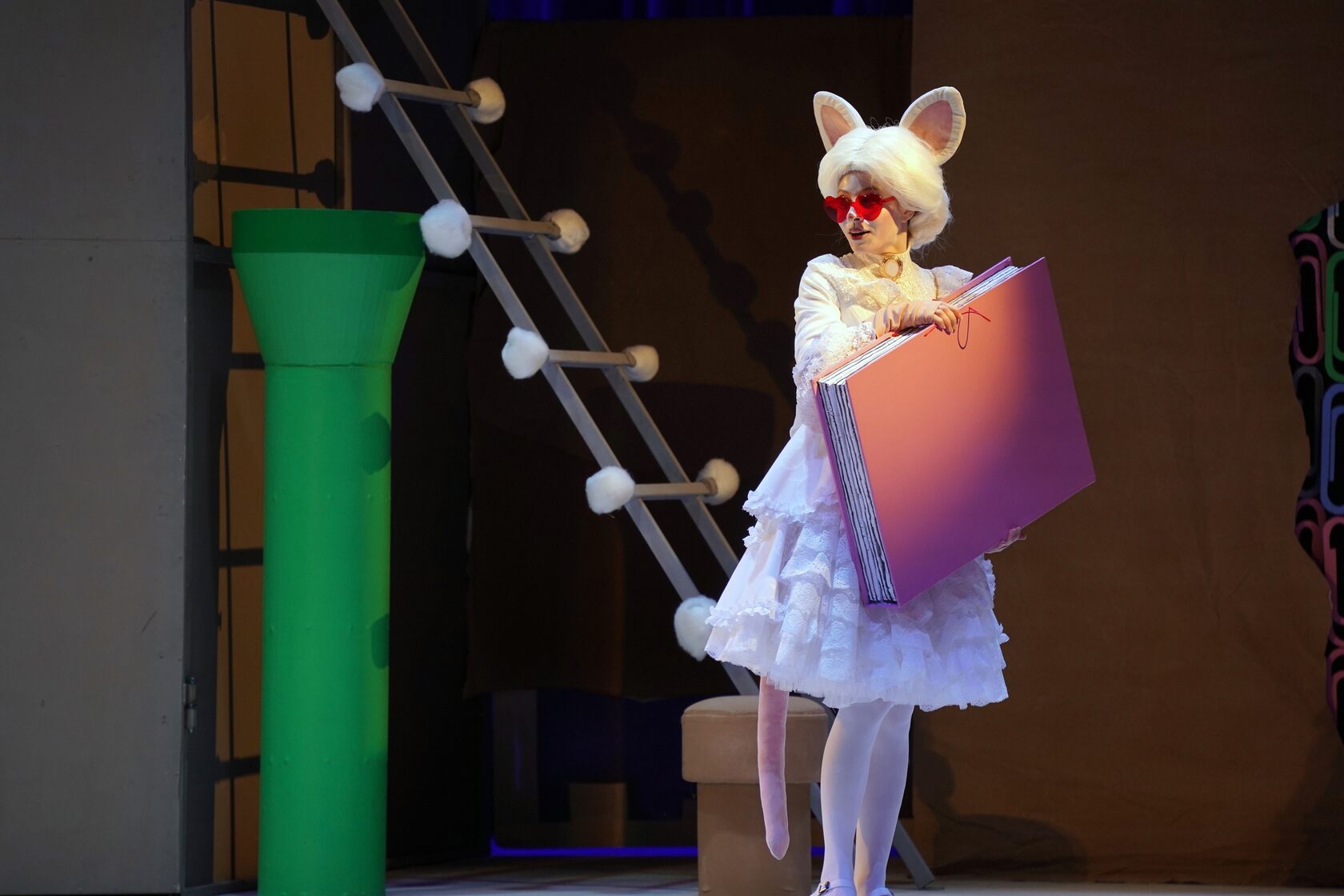 

Билеты на Все мыши любят сыр (Русский драматический театр)