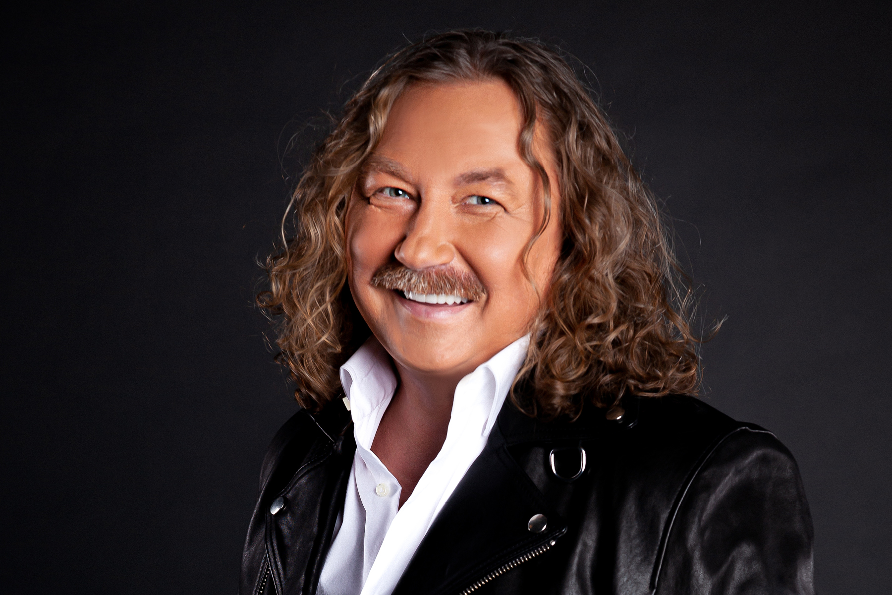 

Билеты на Игорь Николаев (Концертный зал «Москва»)