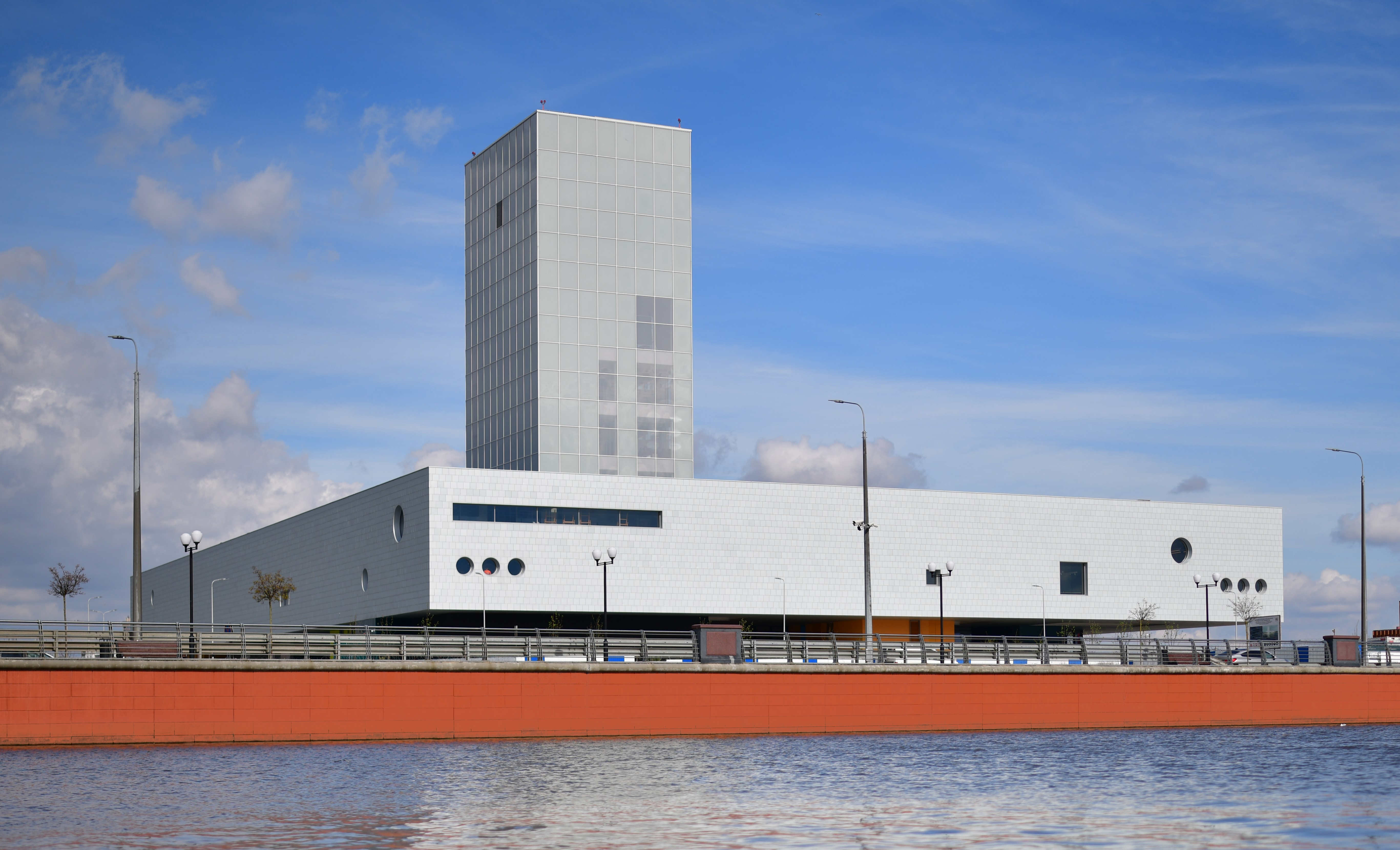 

Билеты на Входной комплексный билет (Третьяковская галерея. Филиал)