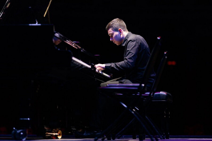 Концерт фонда «Новые имена». Президент – Денис Мацуев