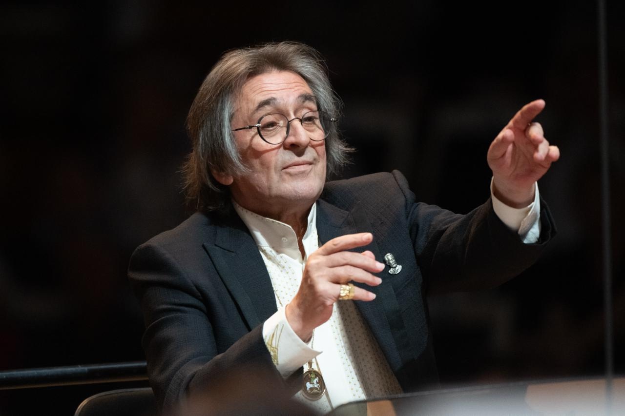 

Билеты на Юрий Башмет и ГСО «Новая Россия» (Филармония им. Шостаковича. Большой зал)