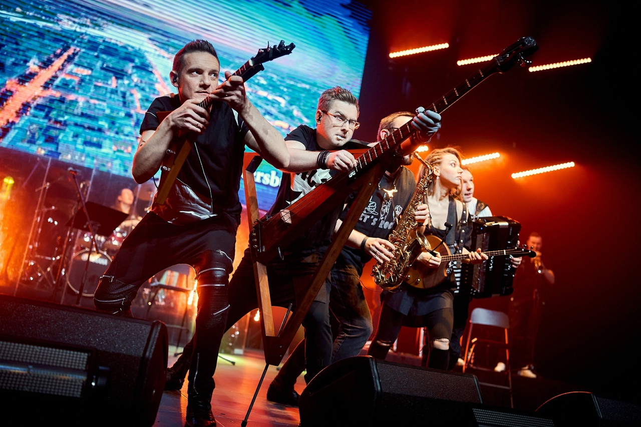 

Билеты на Новогодняя дискотека с Bis-Quit Band: Хиты 80-х, 90-х, 2000-х (Космонавт)