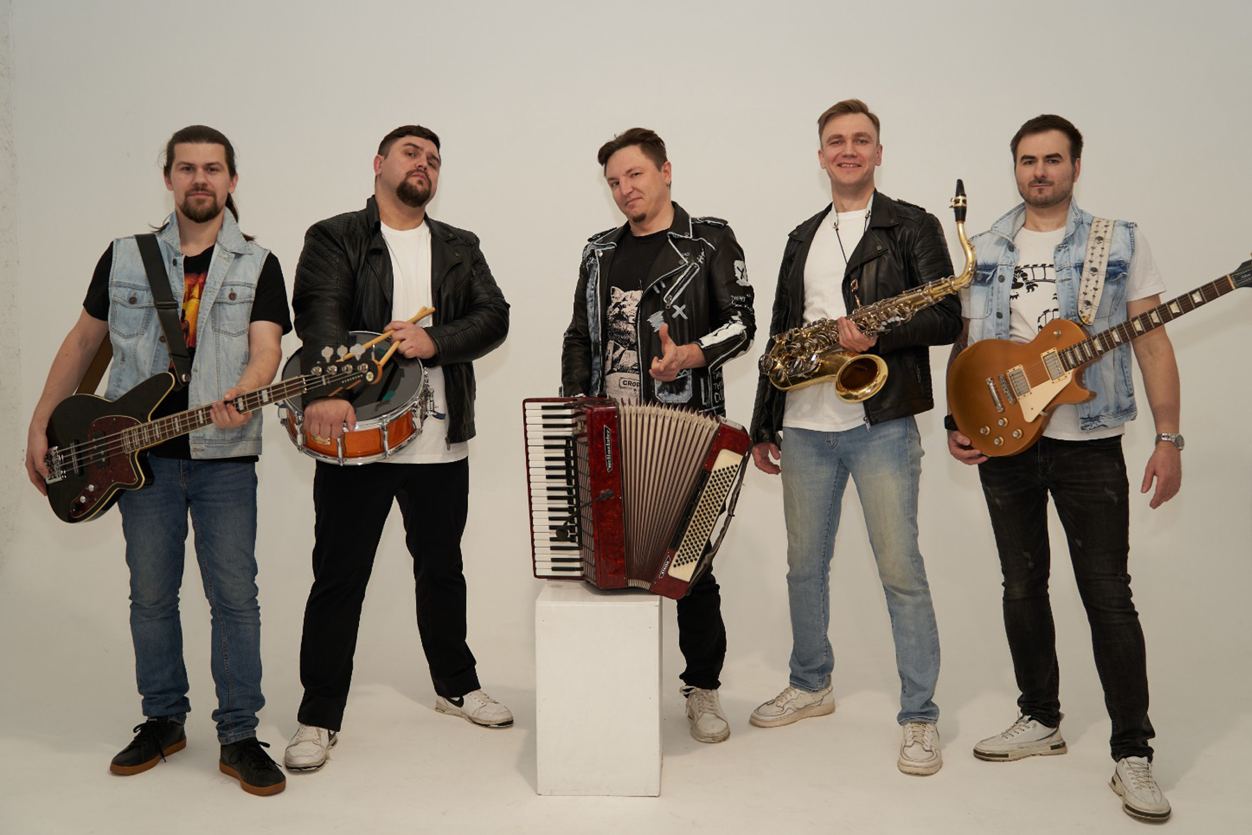 

Билеты на Сотка (Escobar)