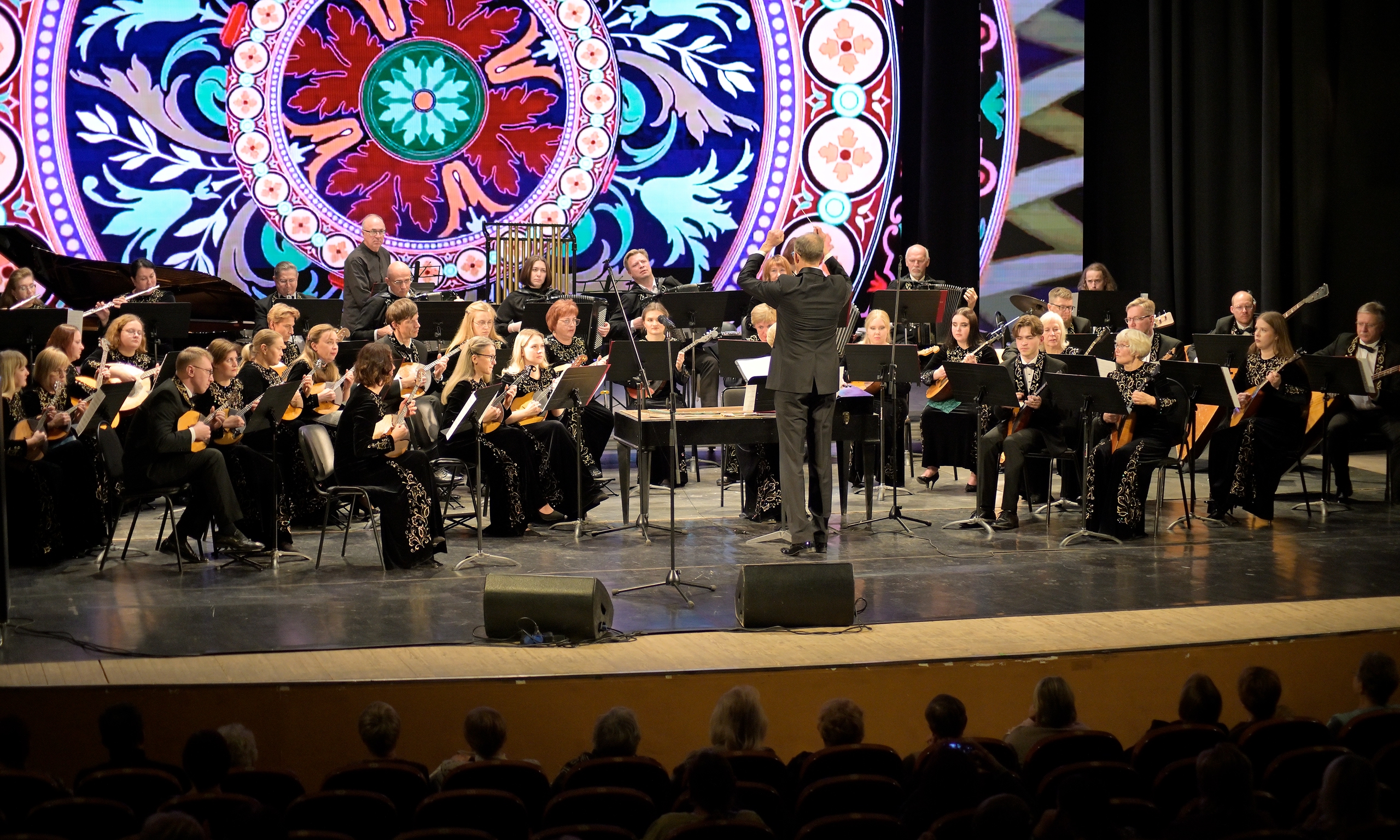 

Билеты на Романса нежное прикосновение (Вятская филармония)