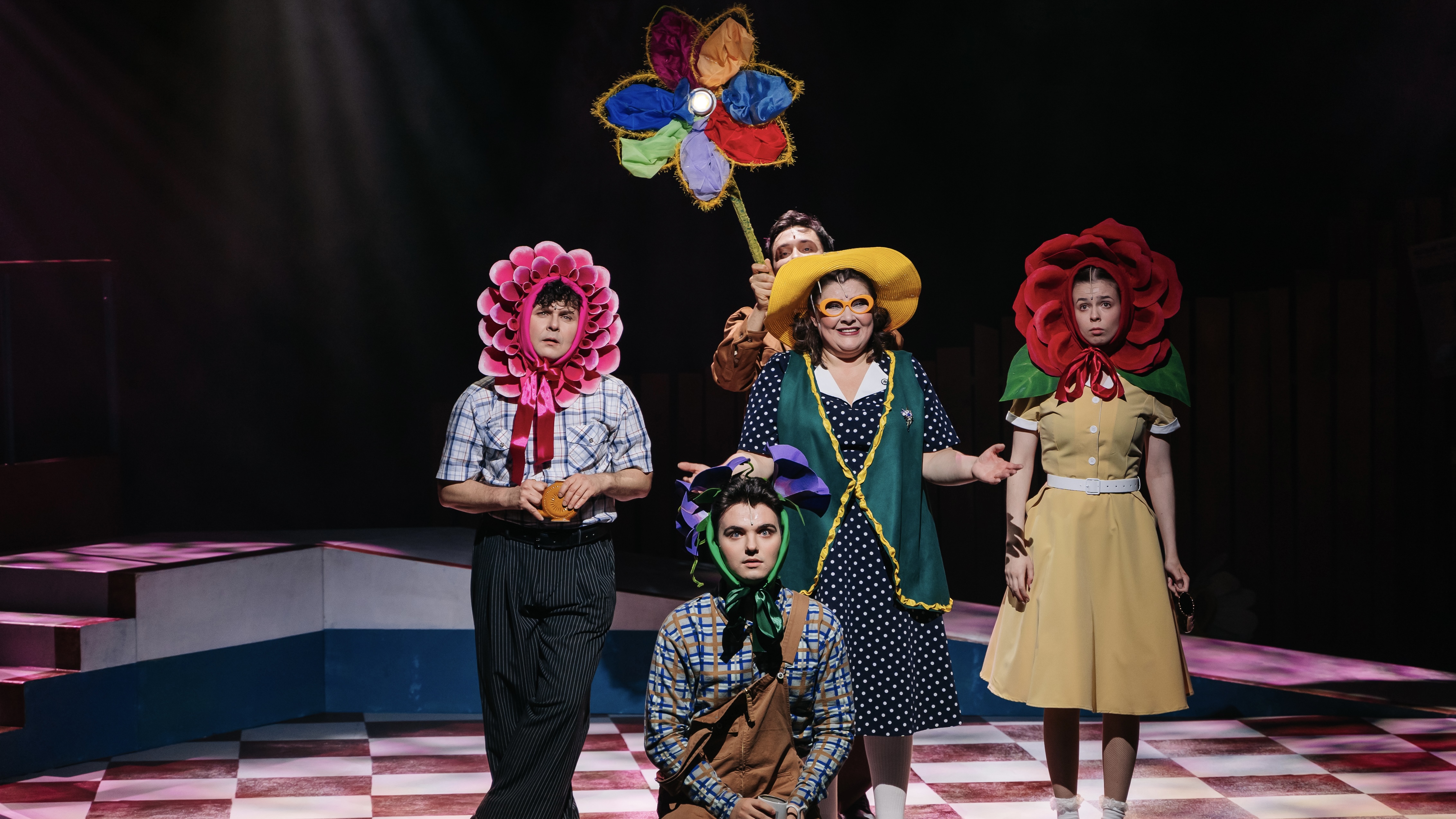 

Билеты на Про Девочку и Цветок! (Центральный дом актёра)