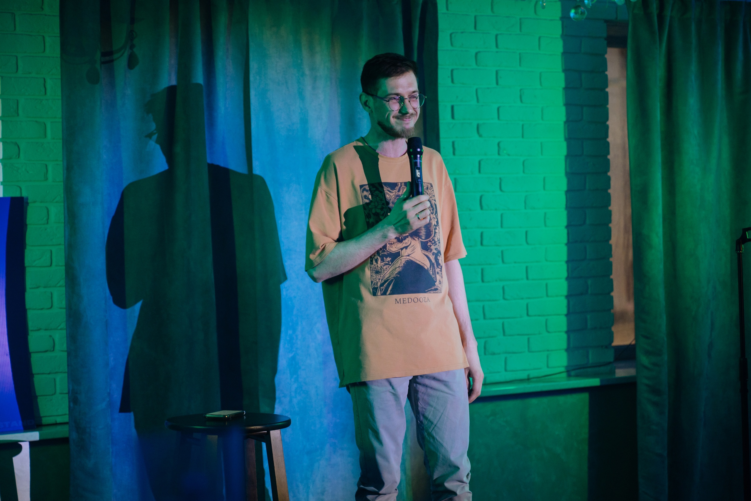 

Билеты на Money Mic Stand-up Move (Rabbit Hole Academy)