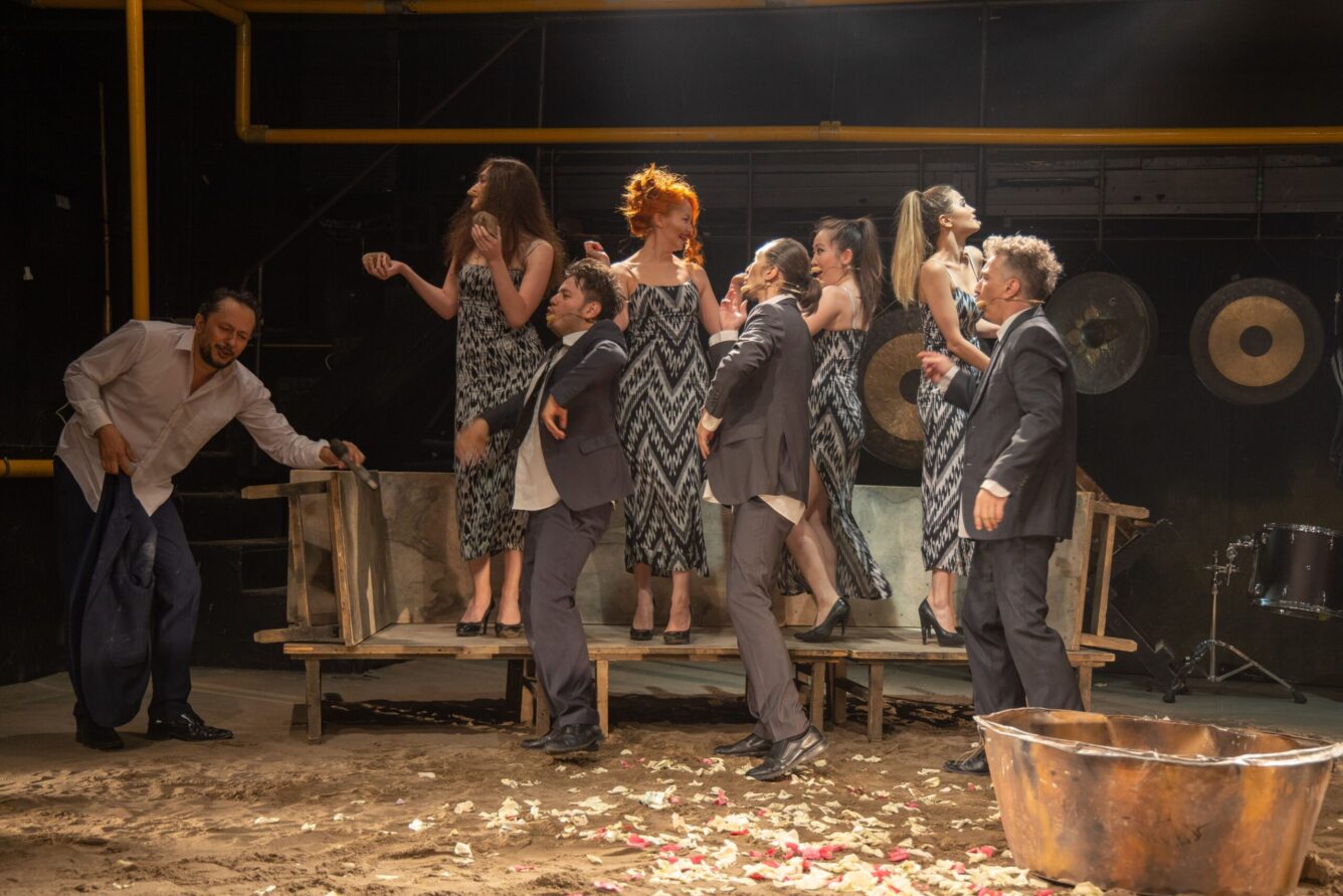 

Билеты на Семь лун (Almaty Theatre)