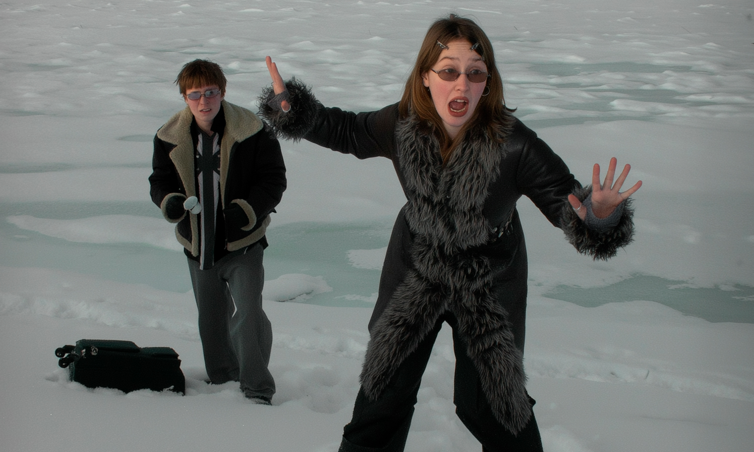 

Билеты на Два обреза (16 Тонн)