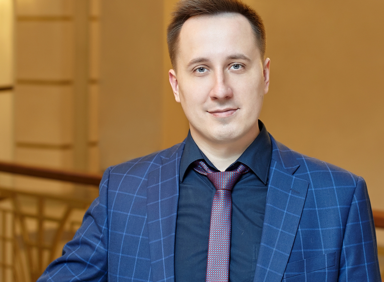 Афиша: Олег Смолин и Губернаторский камерный хор в Кемерово 25 апреля 2026