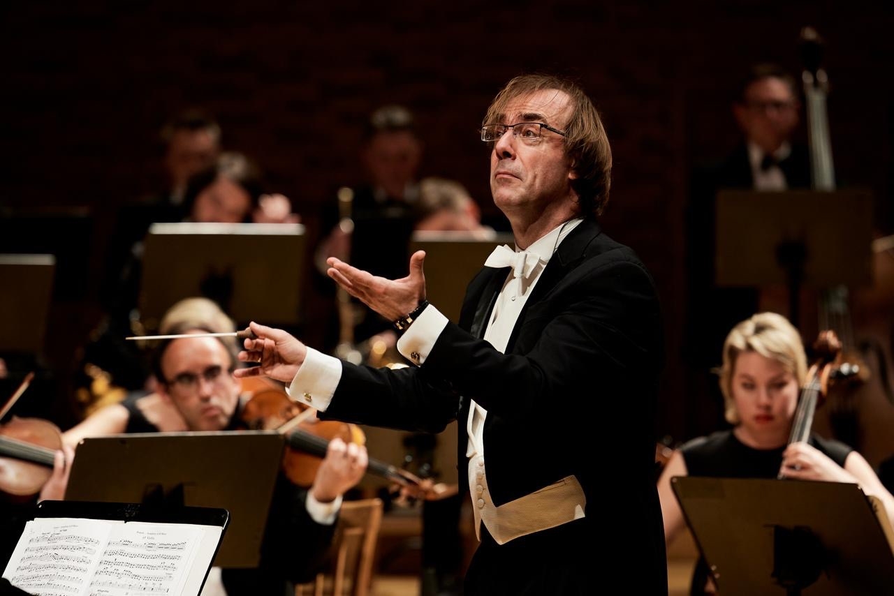 

Билеты на К юбилею маэстро Мастранджело (Мариинский театр)