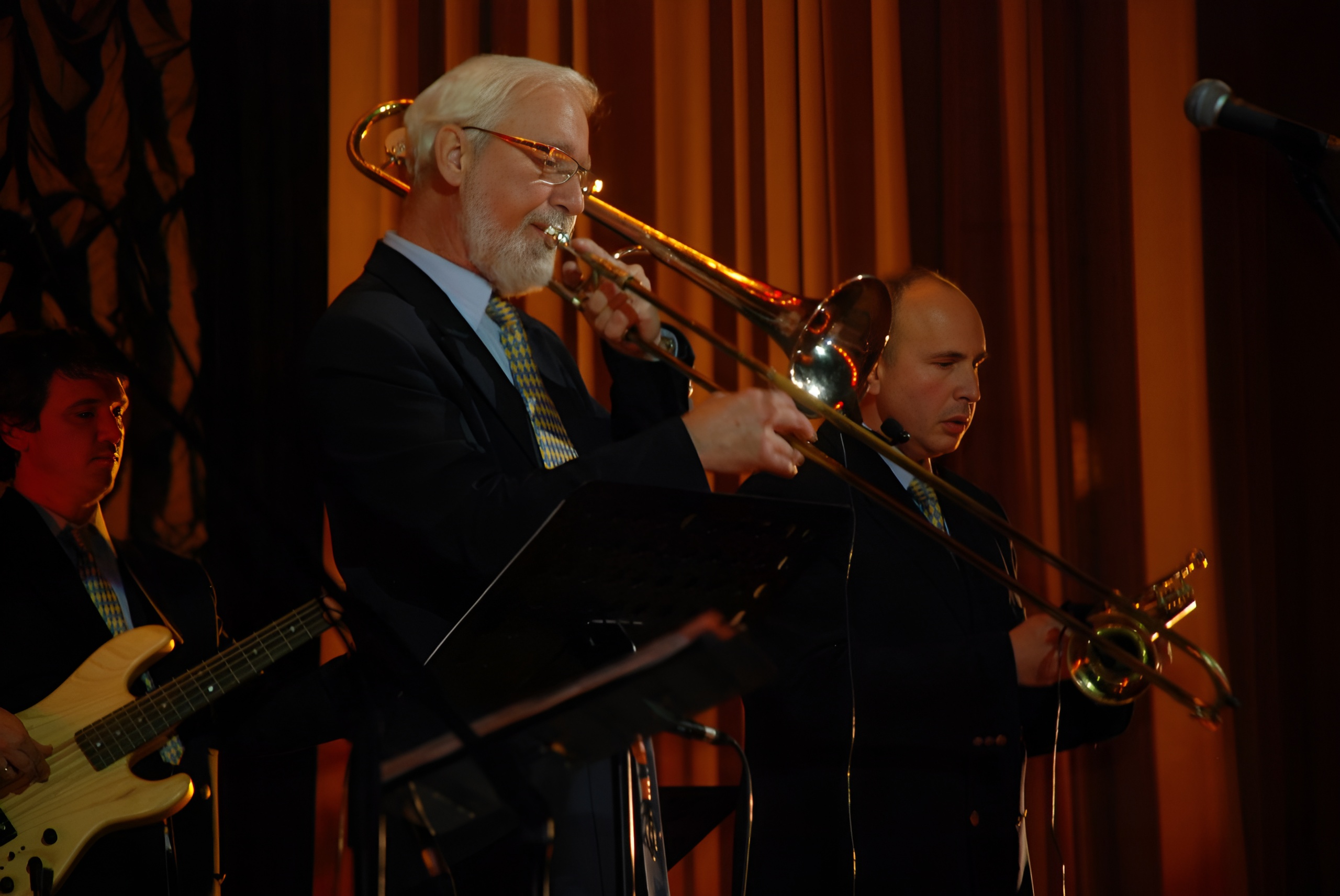 

Билеты на В гостях у джаза (Областной дворец творчества детей и молодёжи)