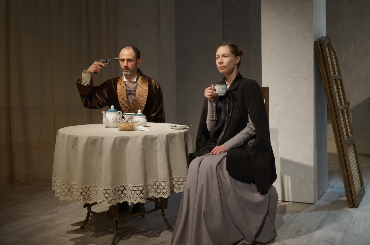 

Билеты на Кроткая (Драматический театр)