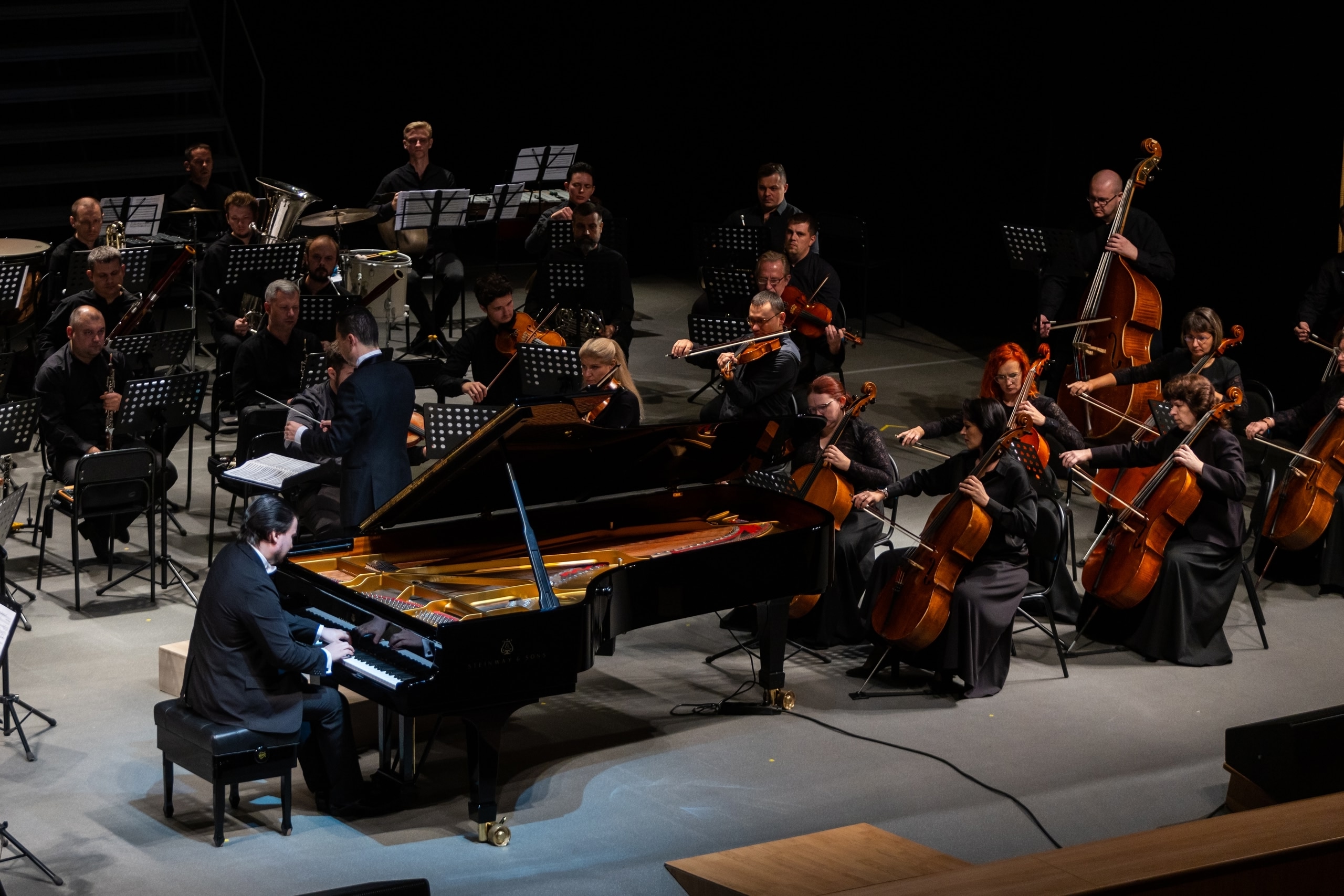 

Билеты на Новогодний почти концерт (Филармония)