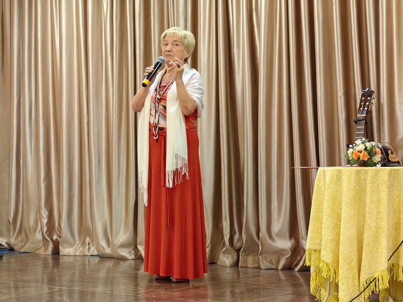 

Билеты на Свеча горела на столе... (Филармония)