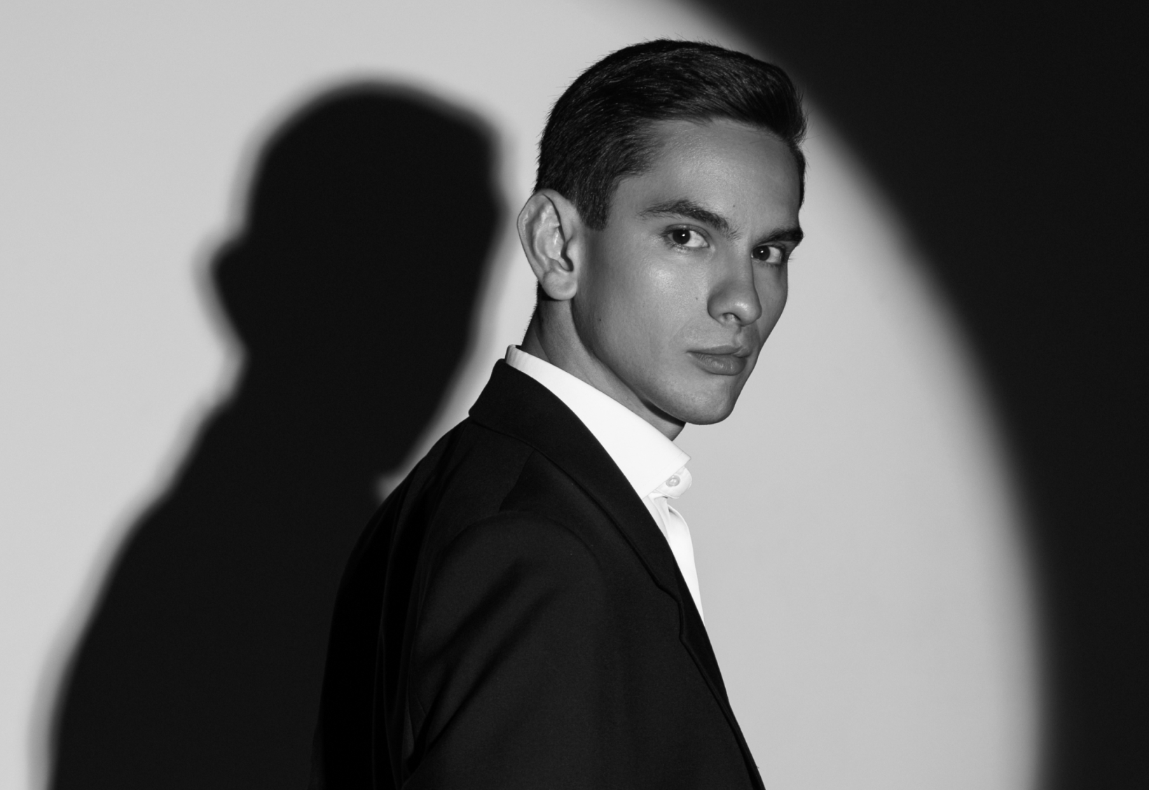 

Билеты на Pianissimo. Дмитрий Шишкин (Большой итальянский просвет Эрмитажа)