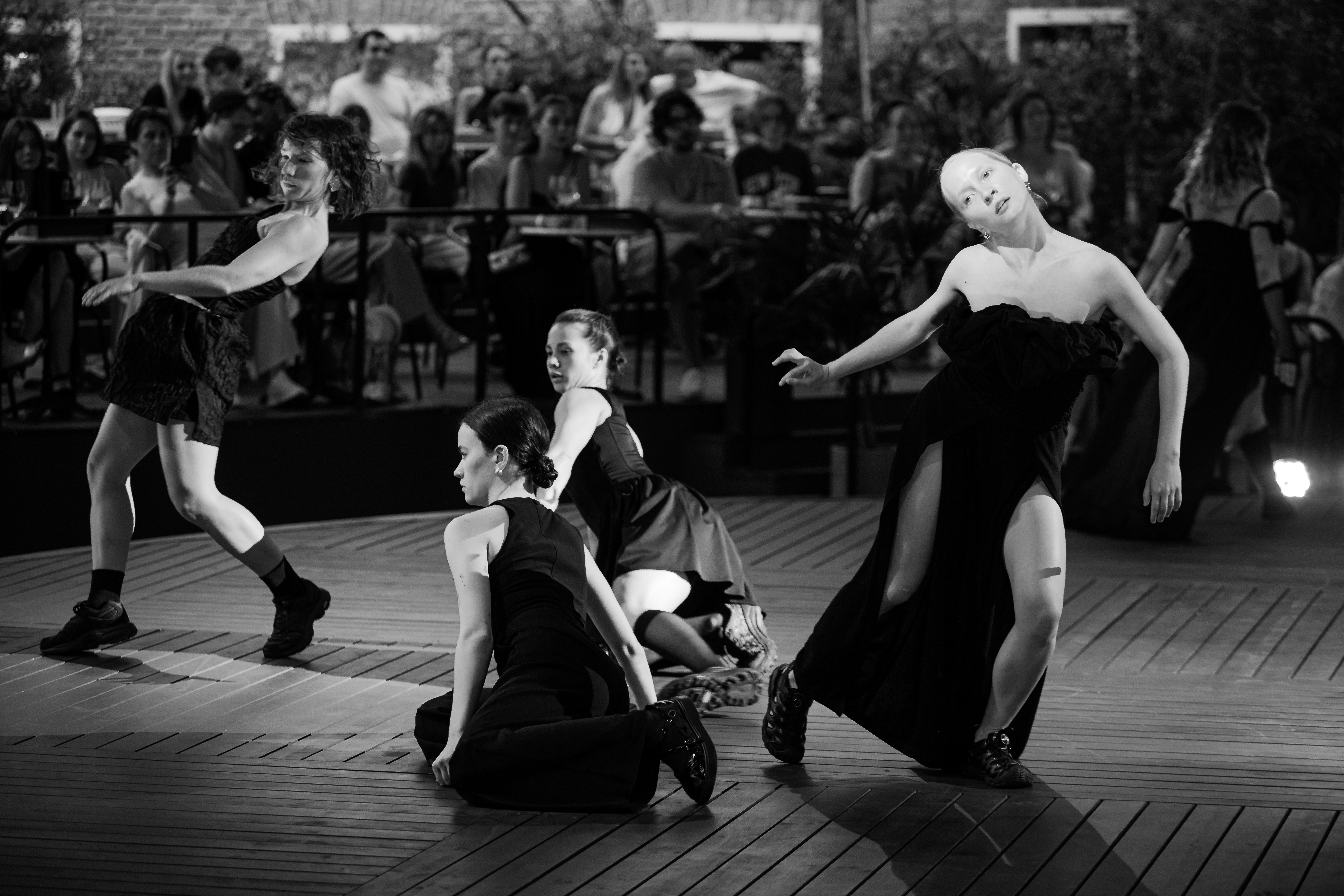 

Билеты на Страсти (Новая сцена Александринского театра)