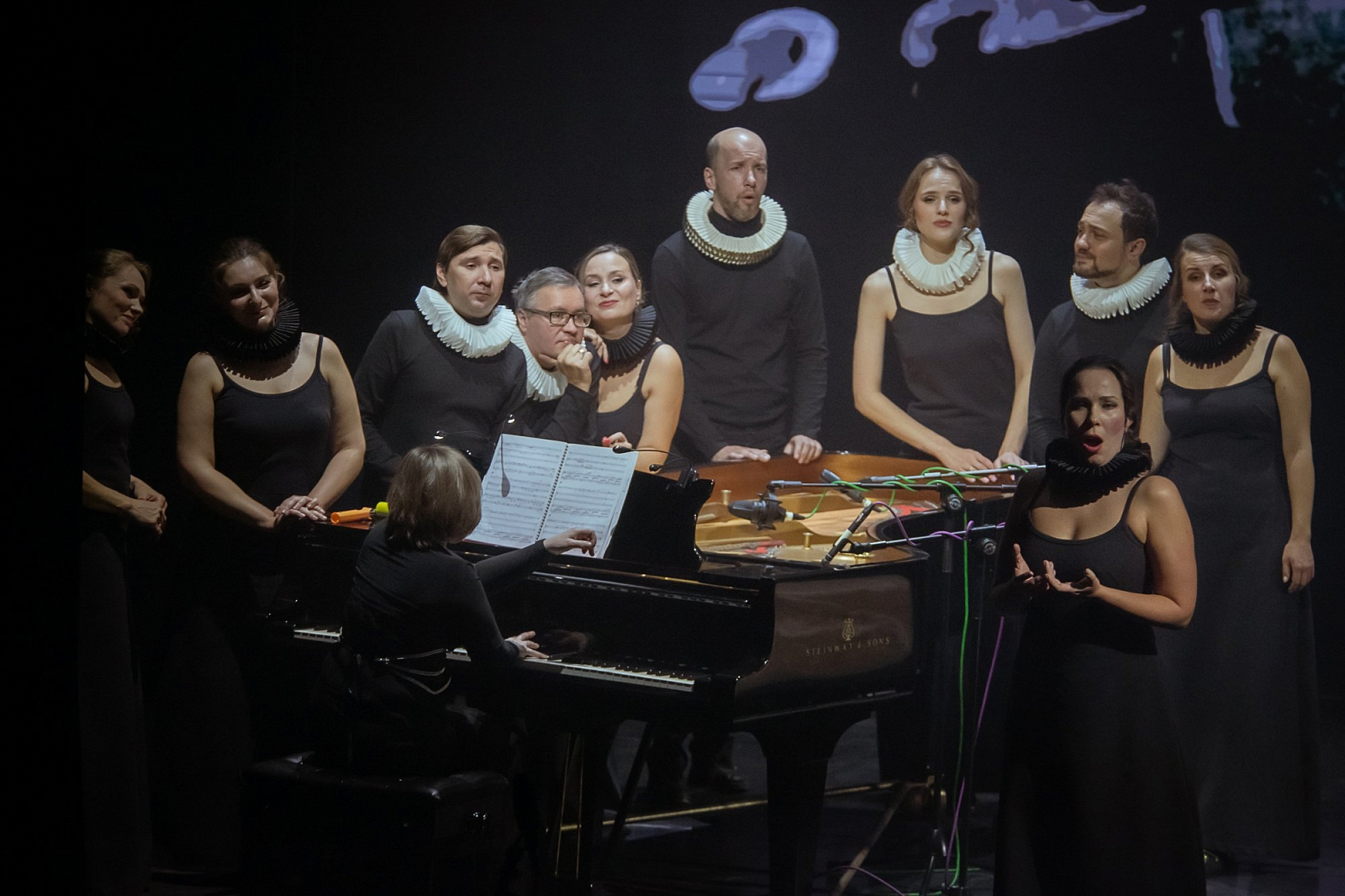 

Билеты на Звонили звоны (Музыкальная квартира на Тверской)