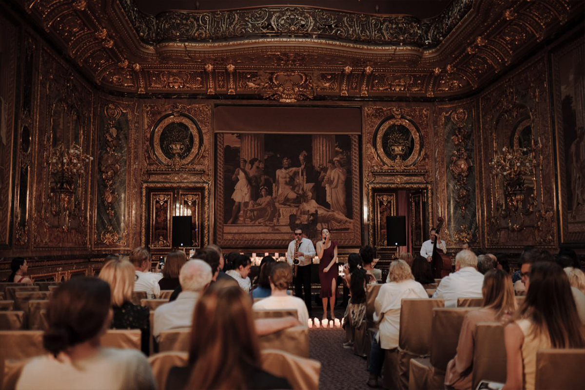 

Билеты на Магия свечей. Золотой век Голливуда (Дом архитектора)