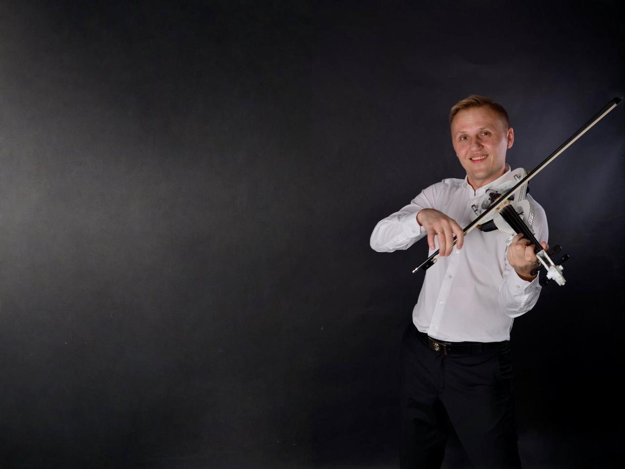 

Билеты на Алексей Алексеев (Ароматеатр)