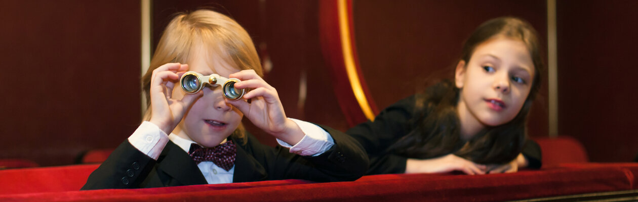 Алиса в Зазеркалье