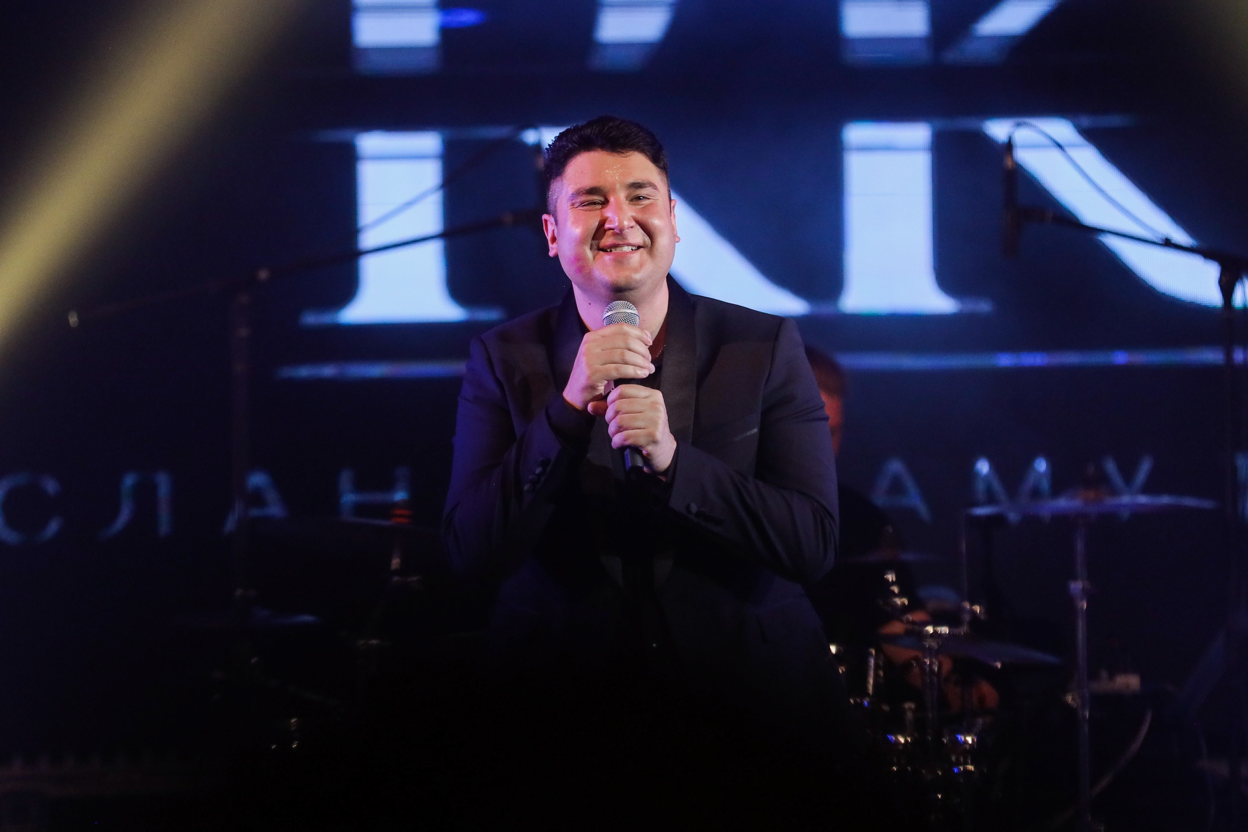 

Билеты на Руслан Кирамутдинов (Дворец молодёжи)