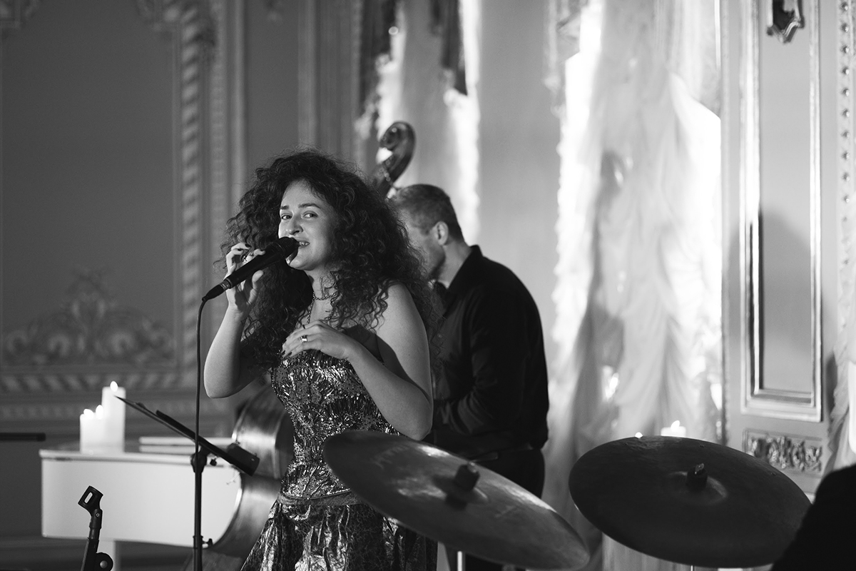 

Билеты на Романтический джаз. Эми Уайнхаус (Особняк Серебрякова)