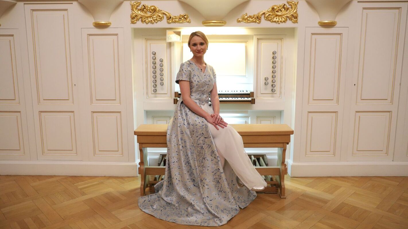 

Билеты на Ирина Розанова. Имя ему — Бах (Филармония. Органный зал)