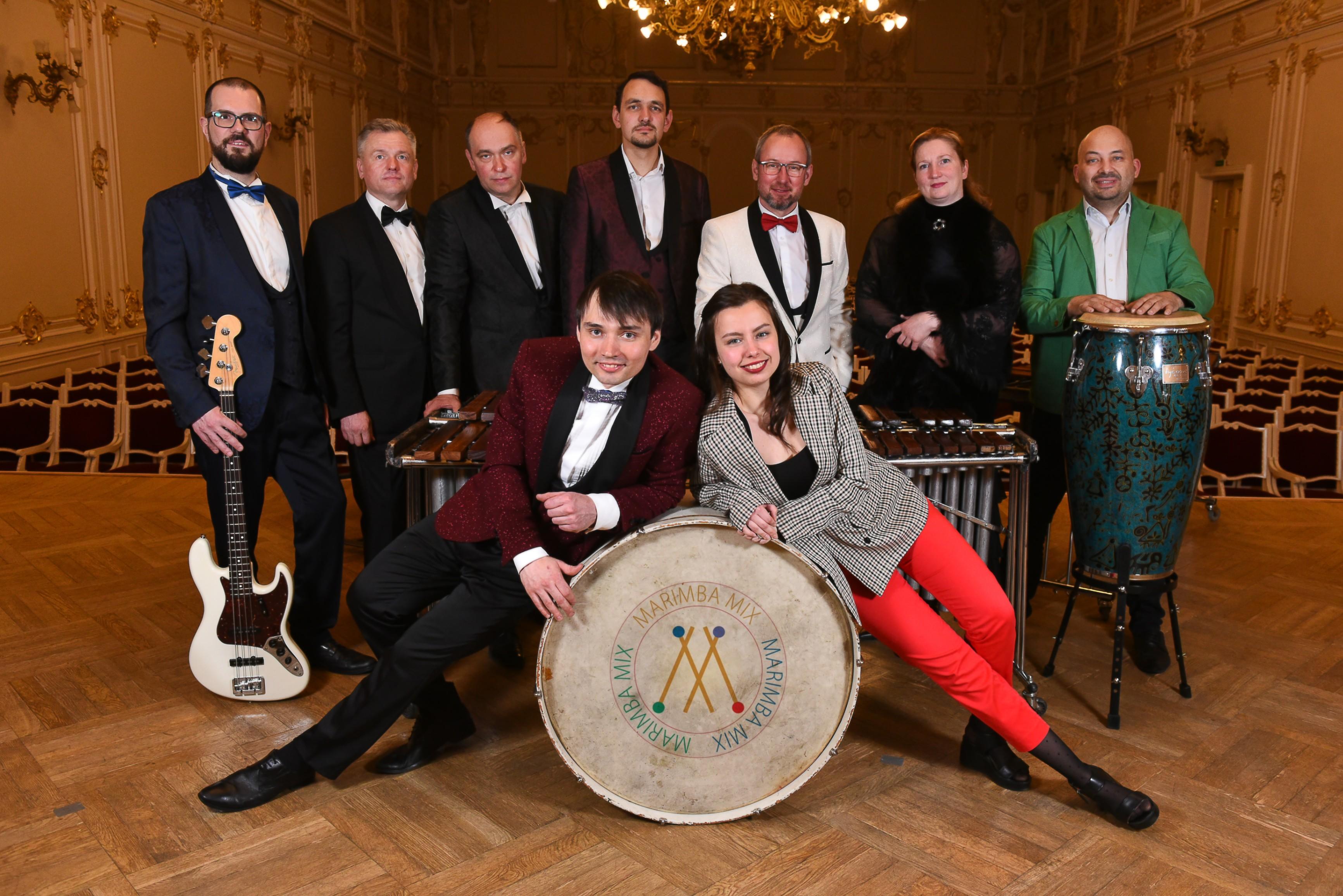 

Билеты на Marimbamix (Филармония им. Шостаковича. Большой зал)