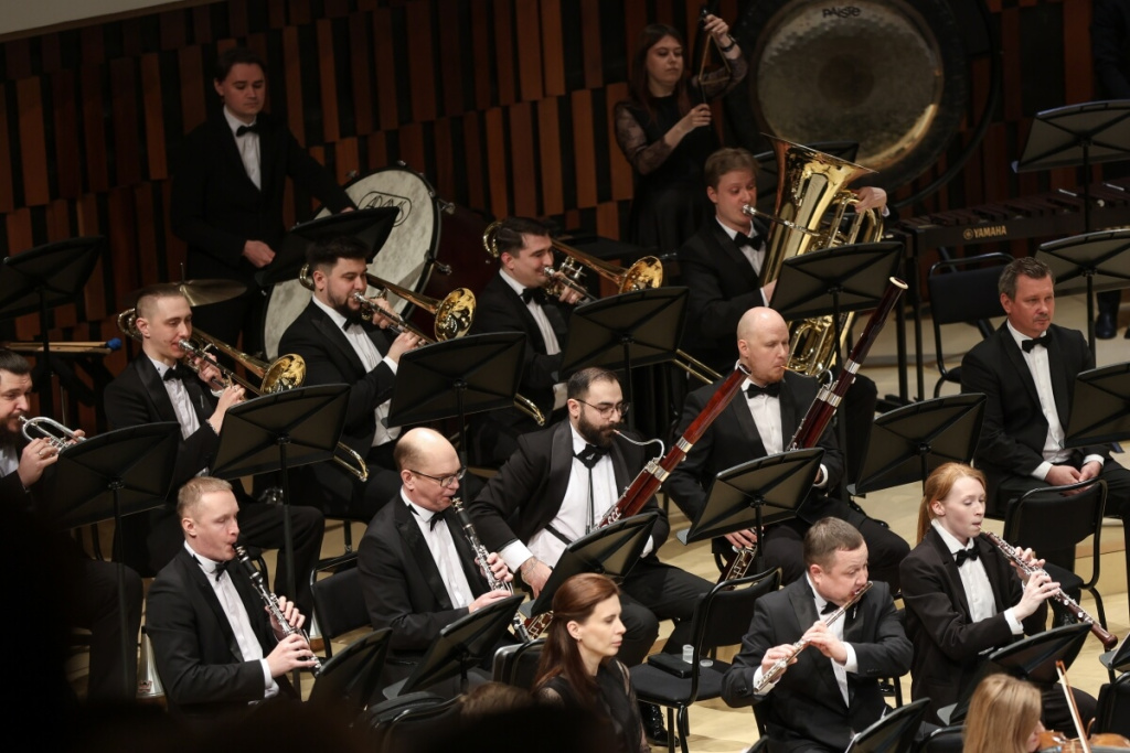 

Билеты на Симфонический оркестр Челябинской области (Концертный зал им. Прокофьева)