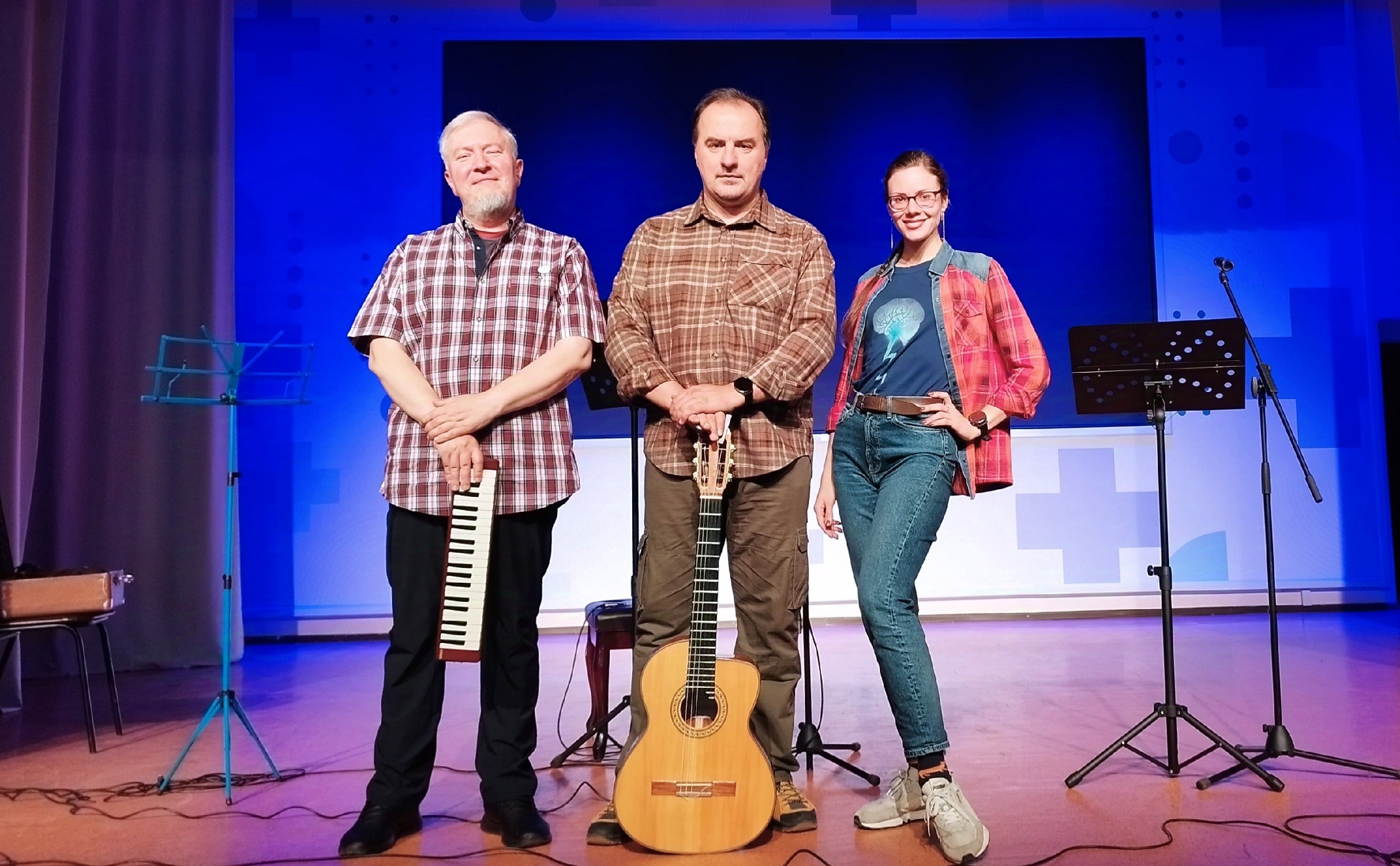 

Билеты на ТриА (Hidden Bar)