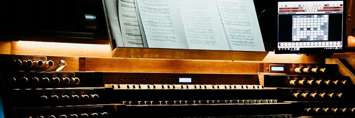 Концерт трех органов и дудука при свечах. Интерстеллар, Гладиатор, Звездные войны, Гарри Поттер