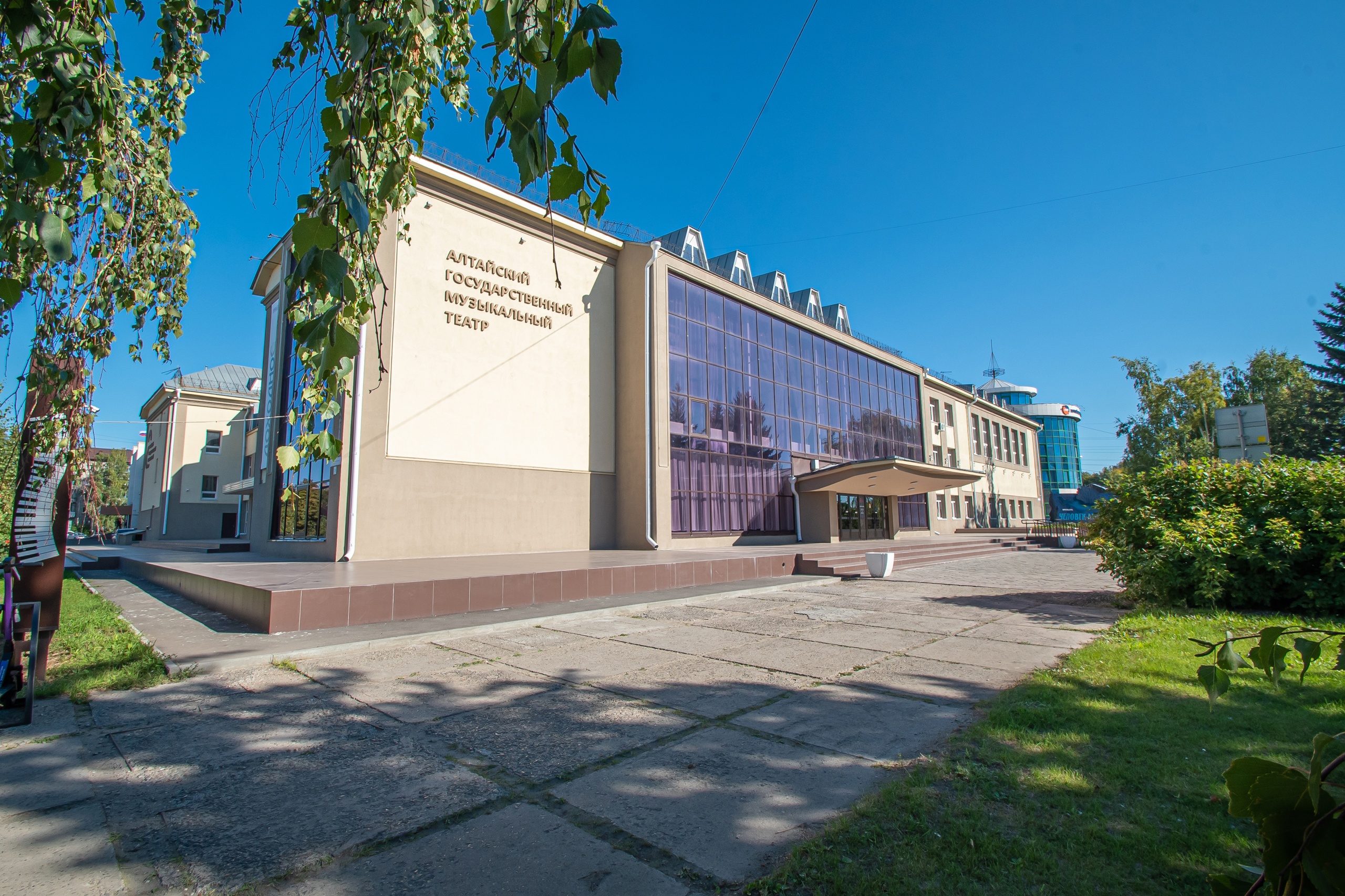 

Билеты на Оркестр весенней мечты (Музыкальный театр)