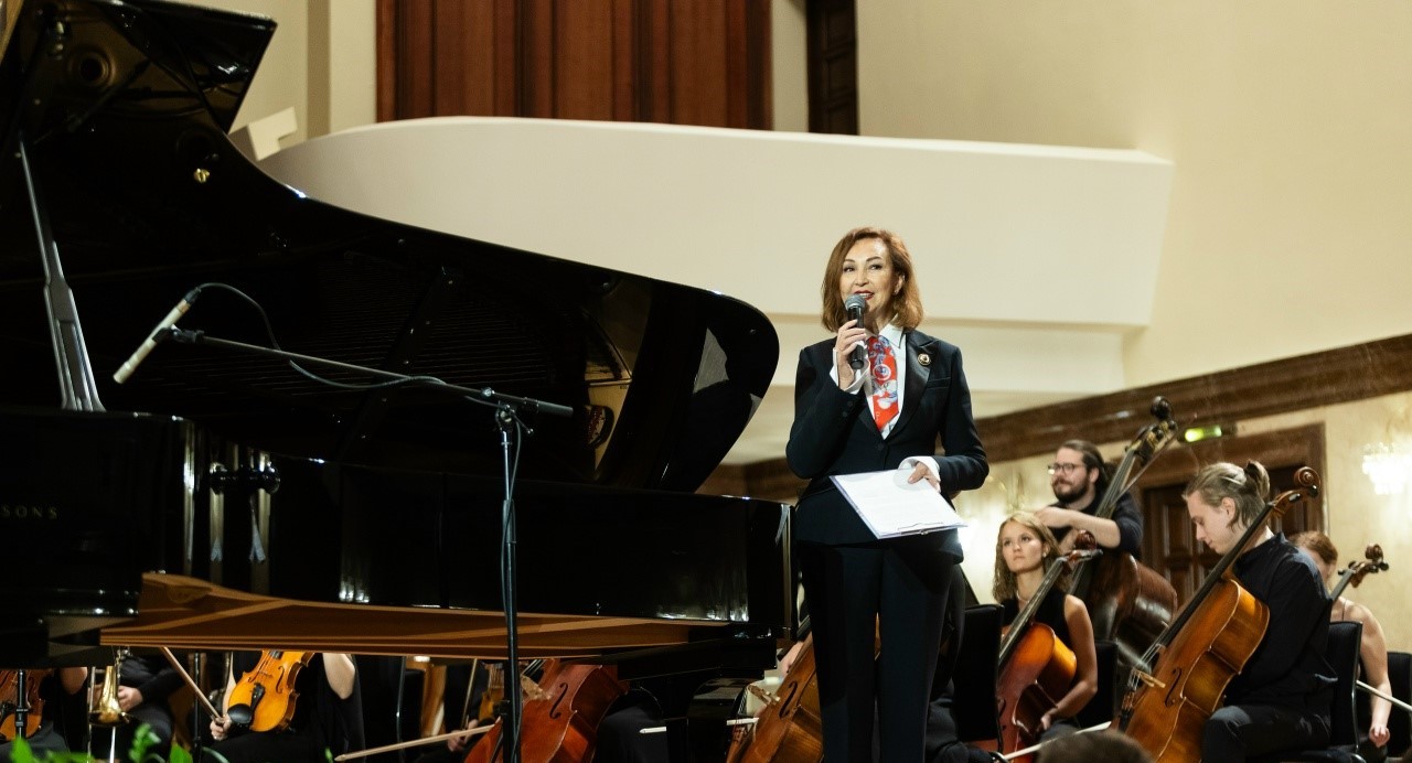 

Билеты на Оркестр центра современной музыки Софии Губайдулиной и капеллы Дмитрия Железнова (ГБКЗ им. Салиха Сайдашева)