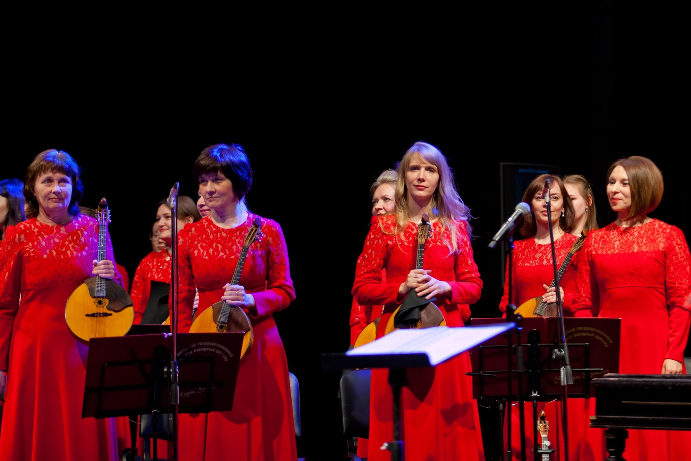 

Билеты на Пересекая время (Уральский центр народного искусства)