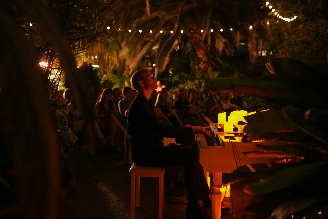 

Билеты на Магия свечей. Lara Fabian Tribute (Оранжерея Таврического сада)