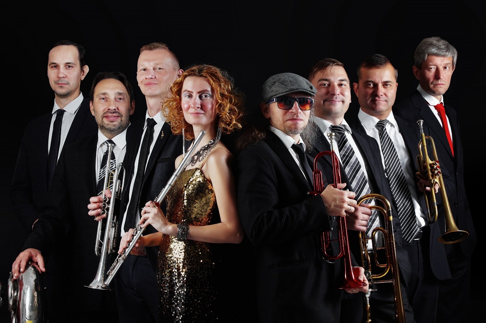 

Билеты на City Music Band. Воскресные мелодии джаза и классики. 1 серия (Российская национальная библиотека на Фонтанке)