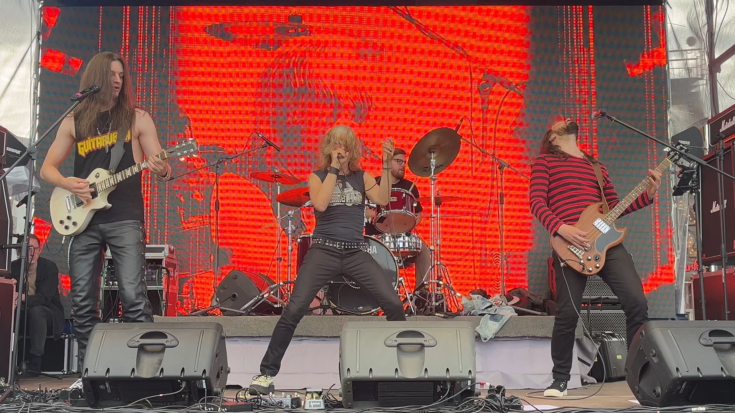 

Билеты на АС/DC Tribute — Viva Bon Scott! (Douglas)