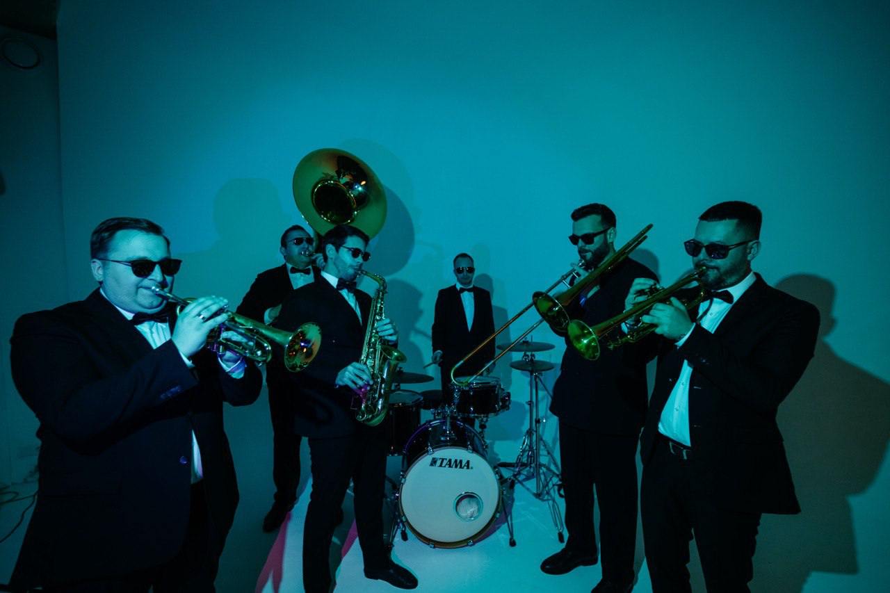 

Билеты на Вся мощь духовых инструментов от Boom Brass Band (Дом винтажной музыки)