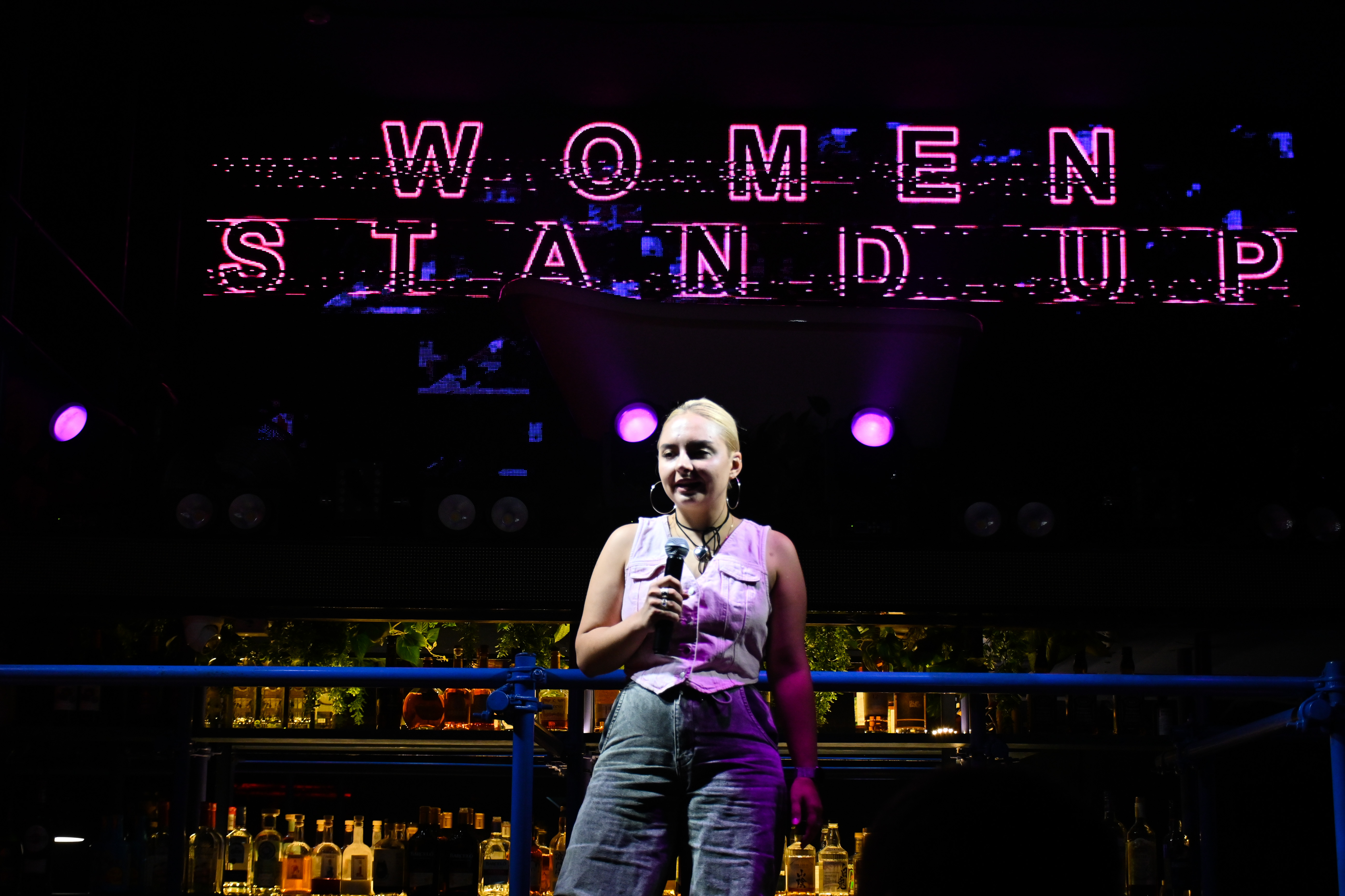 

Билеты на Женский Stand-up в центре Москвы (On The Rocks Bar)