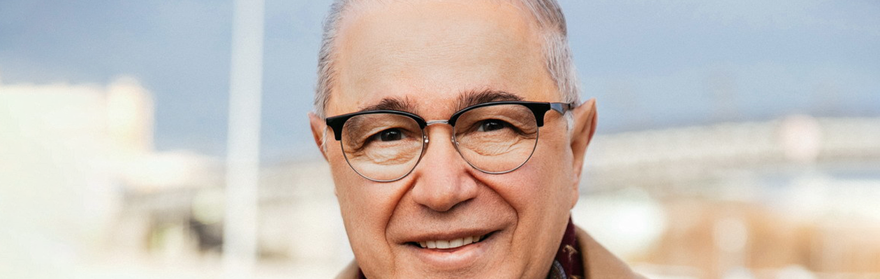 Евгений Петросян