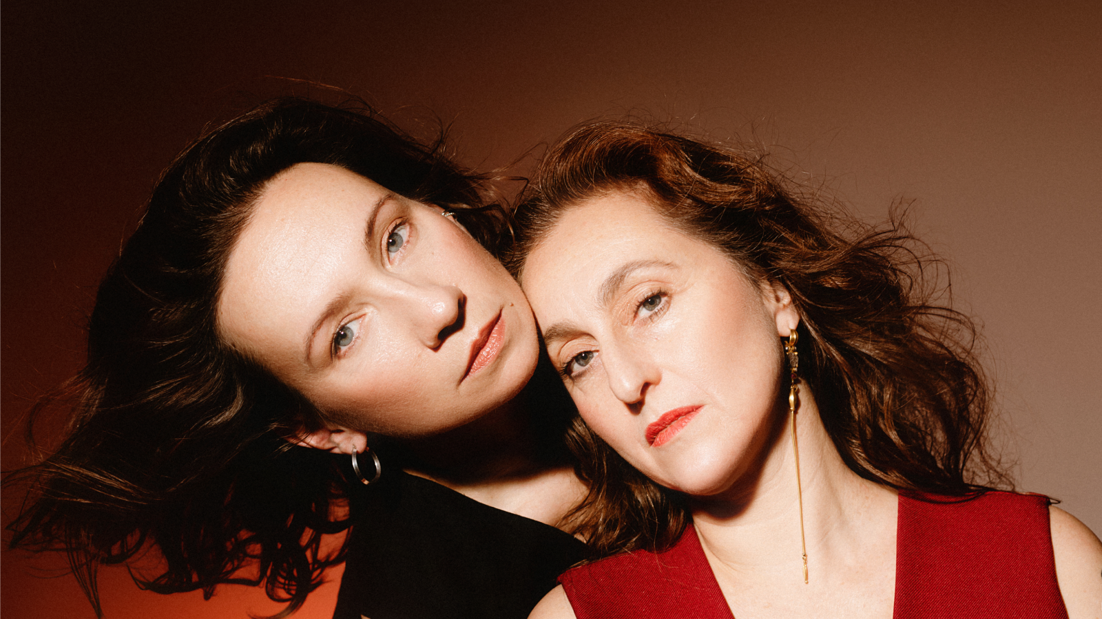 

Билеты на Анна Гофман и Татьяна Шишкова. Песни моря (Своё поле)