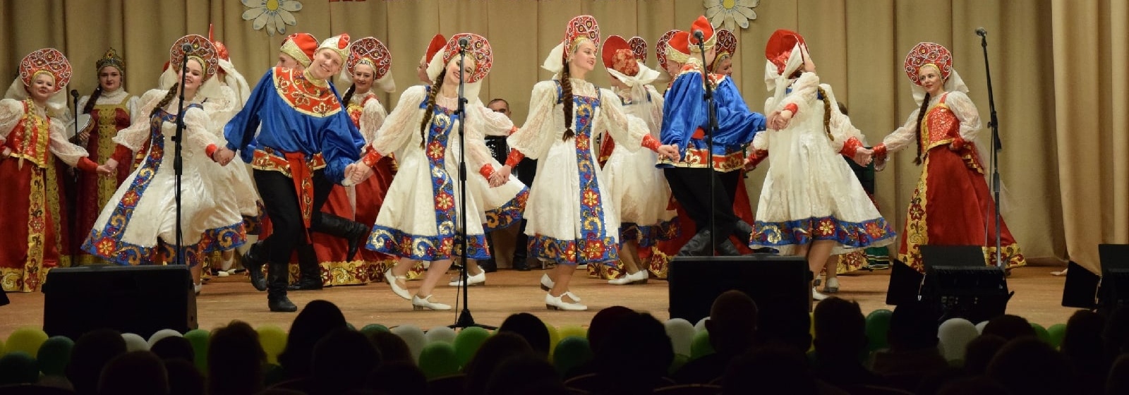 

Билеты на Ансамбль песни и пляски «Искорка» (ДК железнодорожников)