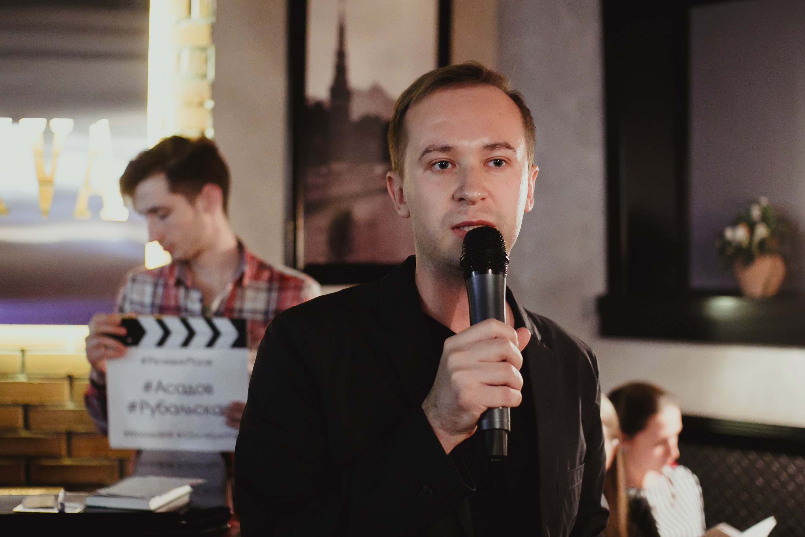 

Билеты на Театральный квартирник (Негодяи)