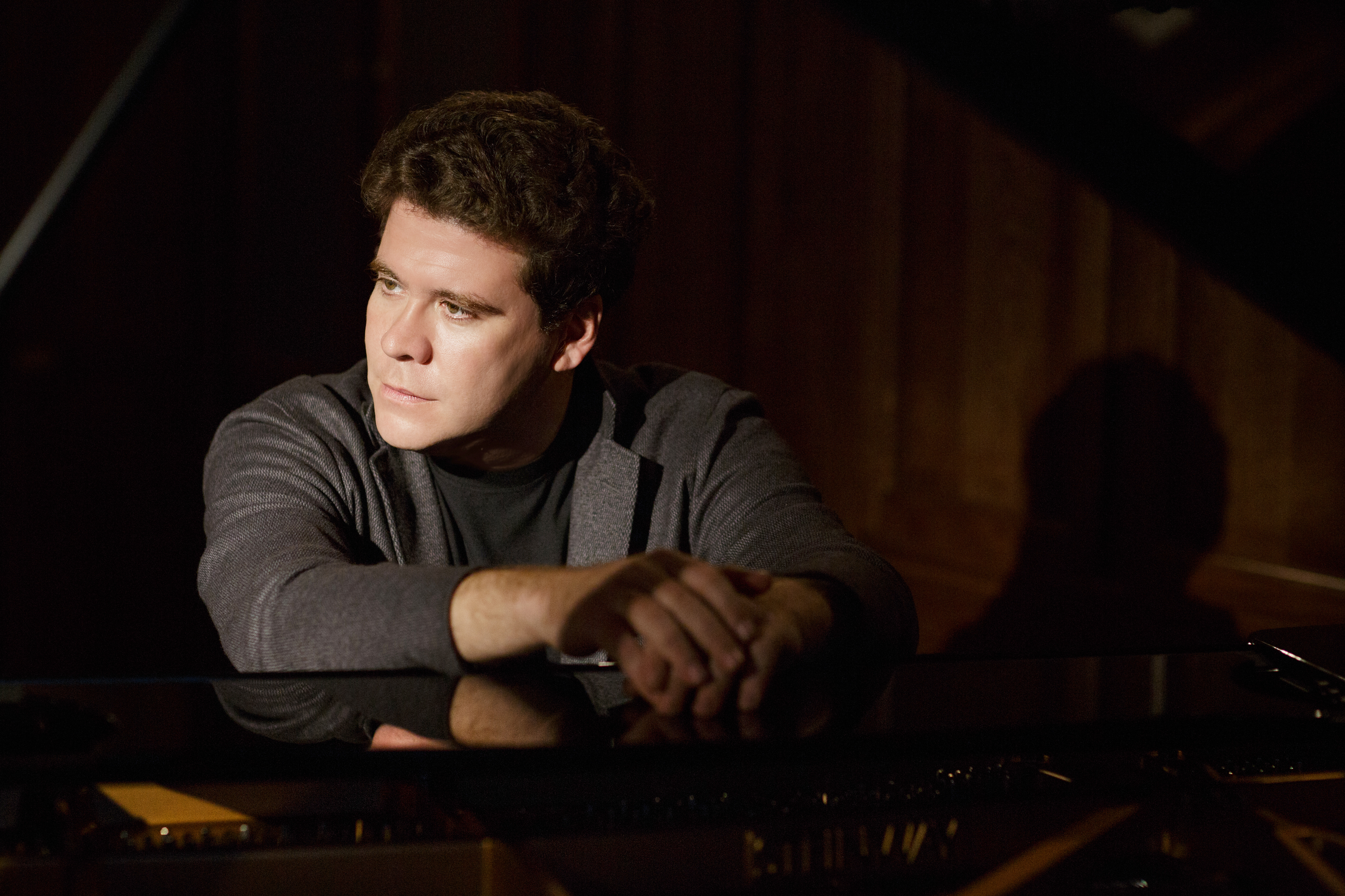 

Билеты на Валерий Гергиев, Денис Мацуев и Кристоф Барати (Музейный комплекс «Кремль»)