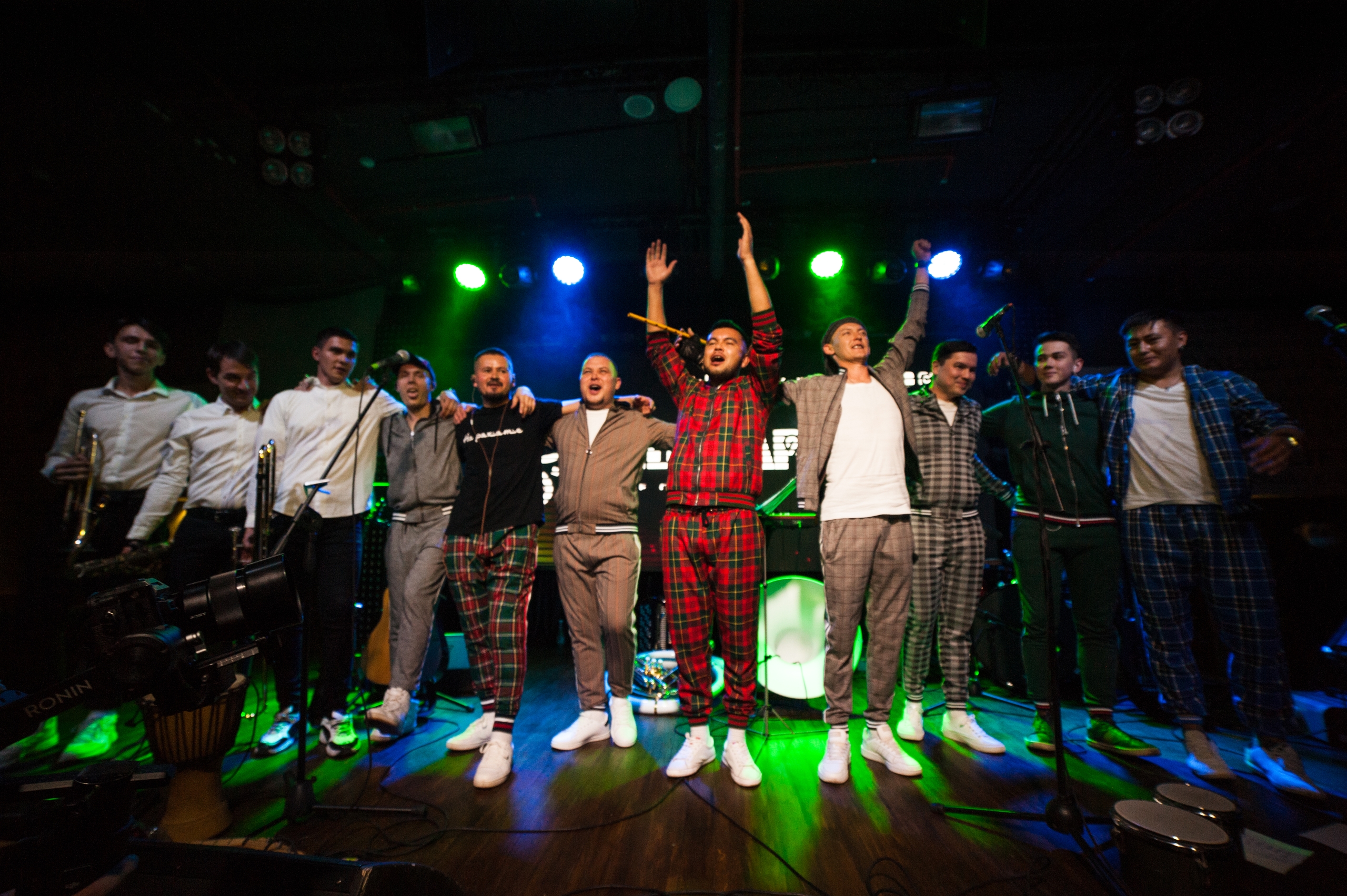 

Билеты на Оркестр «Бишбармак» (Тинькофф Холл)