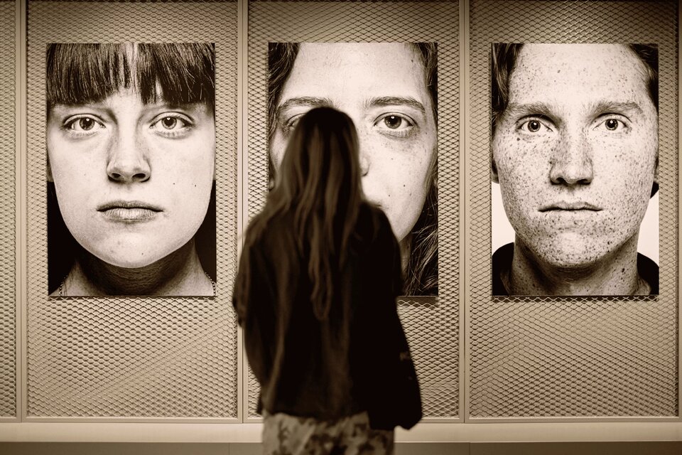 Экскурсия по выставке «Выпуск’ 24»