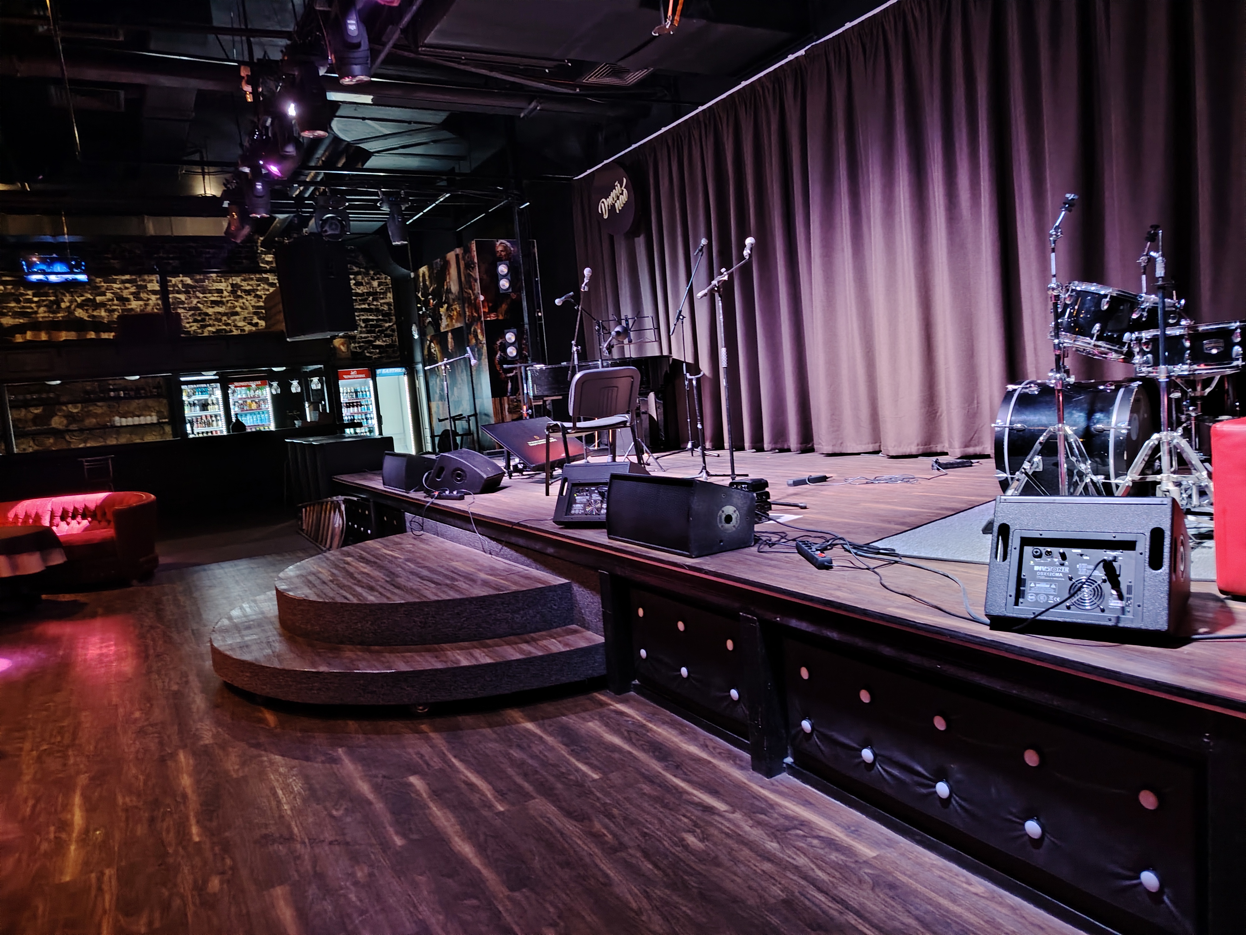 

Билеты на Музыкальный марафон: 5 групп на одной сцене (Joy Pub)